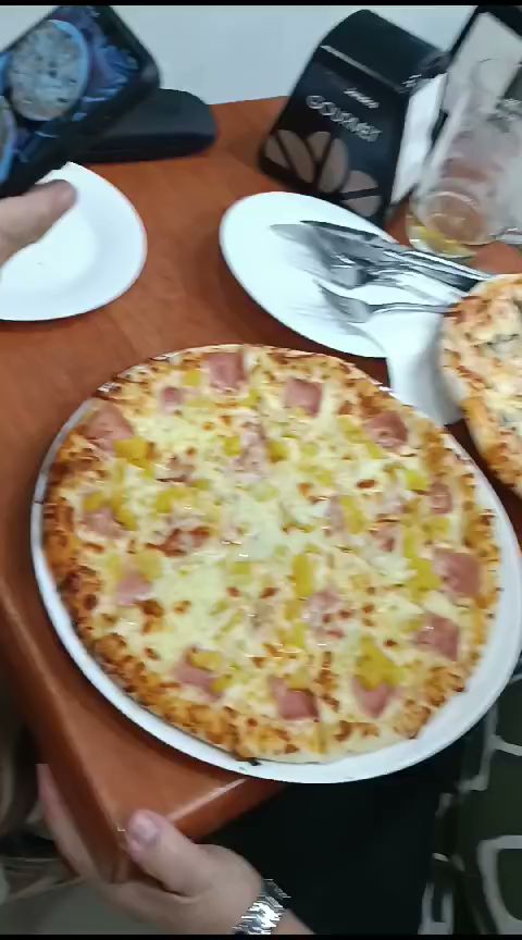 Pizza Burguer · Fotos 9